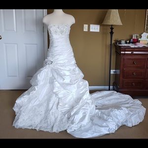 Maggie Sottero Ambrosia wedding gown